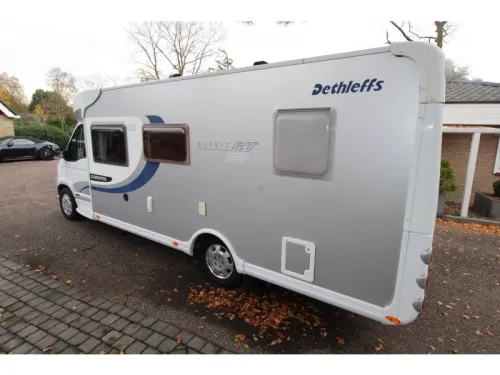 Dethleffs Esprit 6844 RT French bed photo: 1