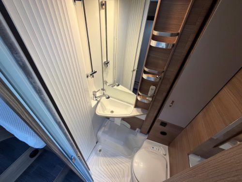 Knaus L!ve I 650 MEG LEVELSYST./AIRCO WOONDEEL Foto: 9
