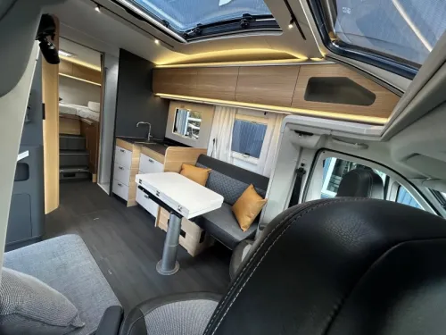 Adria Coral Axess 650 DL Zenec Audio, Solarmodul Foto: 7