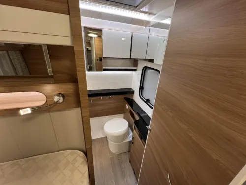 Hobby De Luxe 495 WFB Year 2023, Mover photo: 10