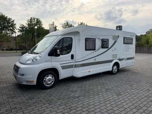 Dethleffs Esprit 6870 I GARAGE/GROSSES BETT/SCH Foto: 4