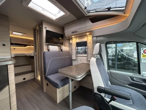 Knaus Van TI Man 650 MEG con sistema de nivelaci&oacute;n foto: 12