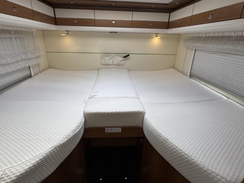 Dethleffs Globetrotter 7850 XL-I Automatic VERY LUXURIOUS! photo: 10