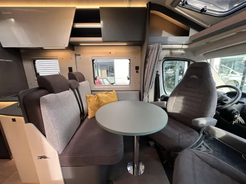 Laika Kosmo 319 L Single beds Automatic  photo: 14