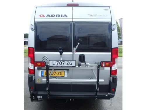 Adria Twin Platinum 640 SLX photo: 6