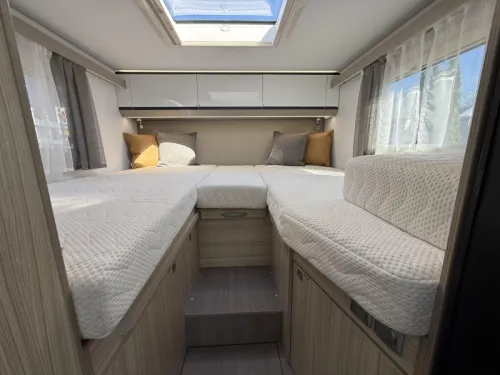 Adria Compact Supreme DL Automatic photo: 14