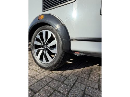 Knaus Sudwind 60 Years 500 EU inkl. Rangierhilfe und Markise Foto: 10