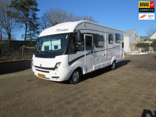 Itineo MB700 Fiat Integrated Queen bed and Lift bed bj2016