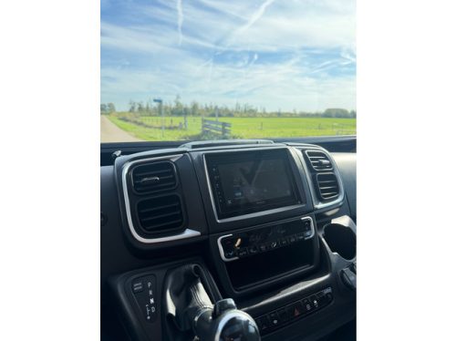 P&ouml;ssl Summit Prime 640 Volle Optionen! AUTOMATIK/SOLAR/AHK/ELEKTRISCHE FESTSTELLBREMSE/CARPLAY Foto: 16