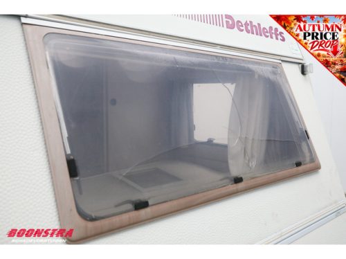 Dethleffs RB 5A Transverse bed Middle kitchen photo: 8