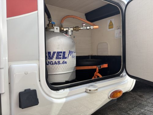 Challenger 377 SINGLE BEDS+POP-TOP ROOF LEVELLING SYSTEM MAXFANN  photo: 19