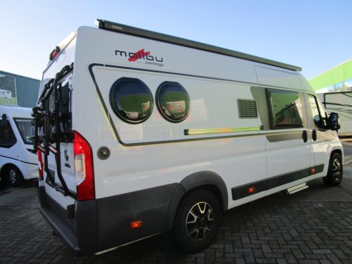 Malibu Van 640 LE Single beds, Automatic photo: 13