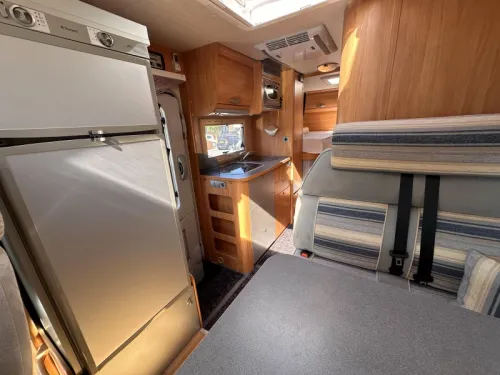 Adria Coral 660 SL 160HP Single beds Air conditioning  photo: 7