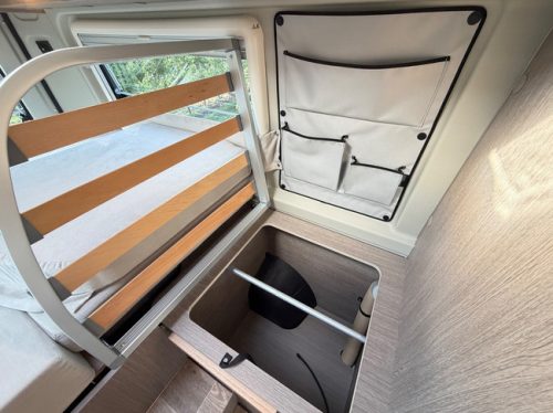 P&ouml;ssl Roadcruiser 2 JAAR GARANTIE / 9-Traps Automaat 2024 Solar / AllSeasons / Navi / Wegdraaibare fietsendrager foto: 14
