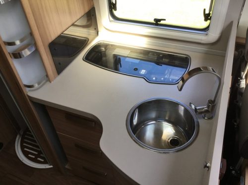 Knaus R22 700 MEG PLATINUM AUTOMATIC, LEVEL, 25,000KM photo: 9