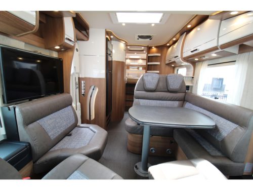 Carthago C-Tourer I 149 LE Single beds Pop-top roof  photo: 22