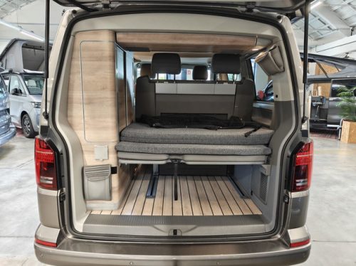 Volkswagen T6.1 California Ocean 150PK TDI DSG foto: 5