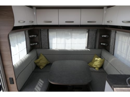 Knaus Sport Silver Selection 450 FU including awning photo: 11