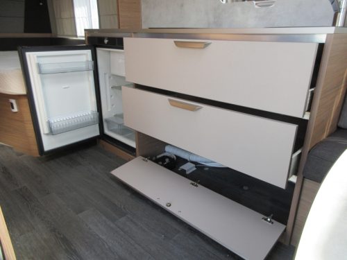 Knaus Sport E-Power Selection 500 UF SEHR GEPFLEGT Foto: 9