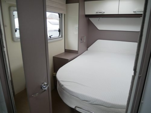 B&uuml;rstner Lyseo Privilege TD 732 Queensbed / Face to Face photo: 15