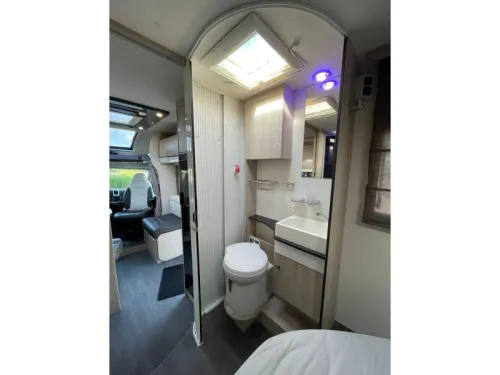 Chausson Special Edition 718 XLB Automatic Queen Bed Air Conditioning photo: 14