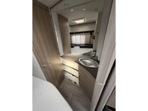 B&uuml;rstner Averso 490 TS FRANZ&Ouml;SISCHES BETT RUNDSITZGRUPPE MARKISE Foto: 8