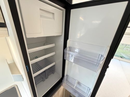 Adria Twin Plus 600 Solar / 2 year warranty / BARGAIN! photo: 10