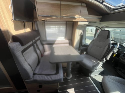 Knaus Sky TI 650 MEG Platinum Selection - Roof air conditioning - Solar panel photo: 4