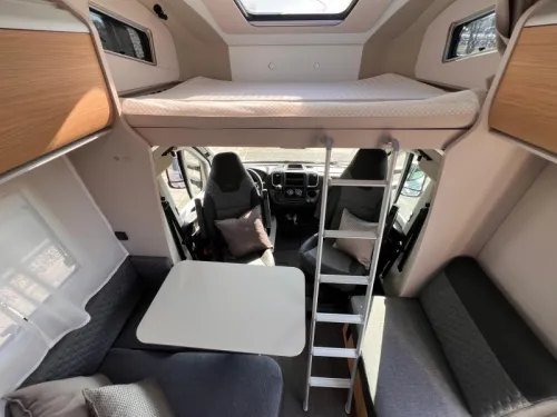Adria Coral XL 660 SL AUTOMATIK Foto: 5