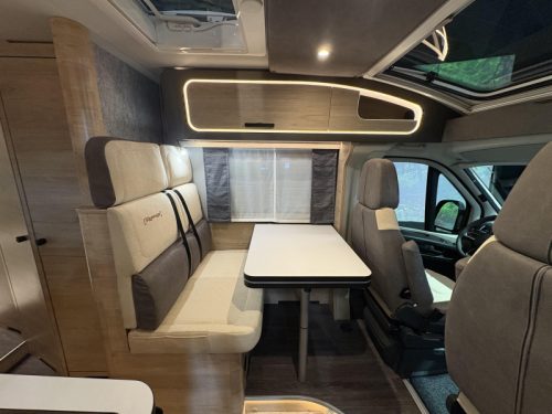 Weinsberg CaraCompact Pepper 600 MF Automatik / Combi E Foto: 11