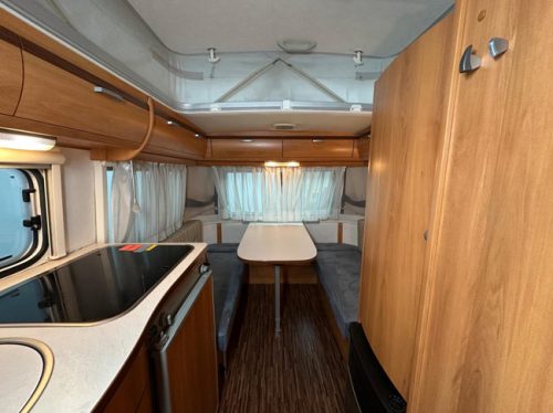 Eriba Touring Triton 430 photo: 19