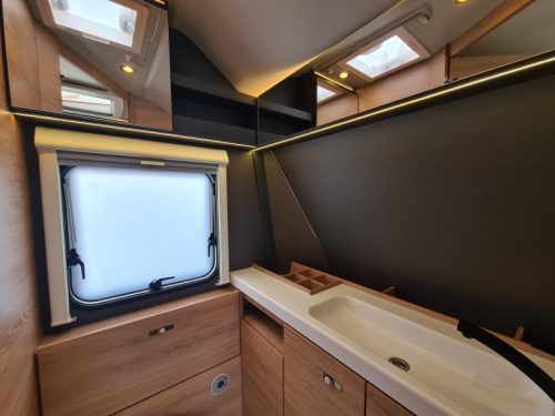 Knaus Yaseo 340 PX Kassettenmarkise  Foto: 15