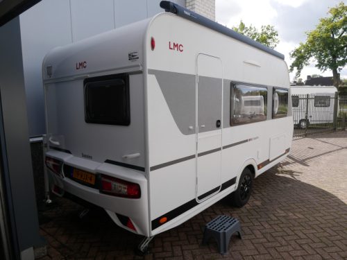 LMC Sassino 430 D Elektrische Kassettenschiebedachmarkise Foto: 1