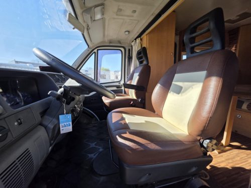 Chausson Welcome 70 2.8JTD 2002 Motorhome  photo: 13