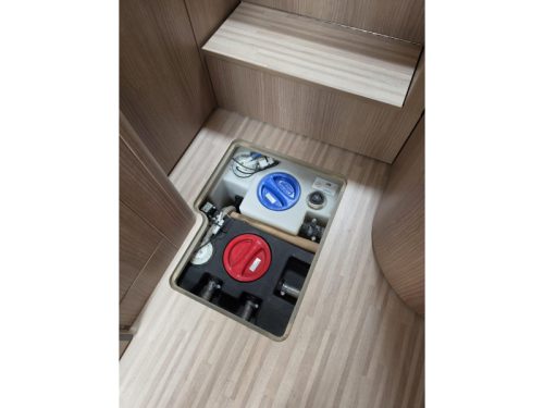 Carthago C-Tourer I 148 LE Winterisolierung, Off-Grid Foto: 13