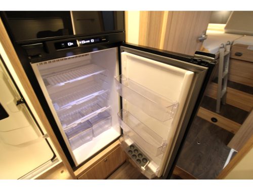 Sunlight T 68 Adventure Edition Single Beds / Drop-down Bed photo: 19