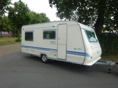 Adria Unica B 462 DP  foto: 1