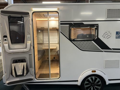 Knaus Sudwind 420 QD photo: 13