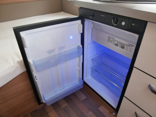 Weinsberg CaraOne 390 QD Inkl. Vorzelt Foto: 8