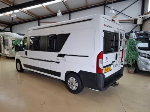 Adria Twin 600 SP 160PK Anh&auml;ngerkupplung Solar Foto: 4
