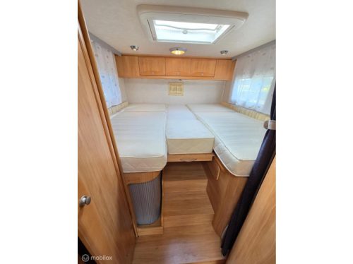Adria Coral 660 enkele bedden 128pk ☆Trekhaak, 2004, Solar☆ foto: 17