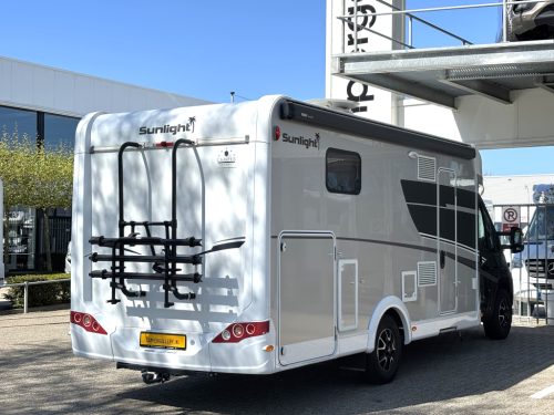 Sunlight Adventure T68 9-TR AUTOMATIK EINZELBETTEN + HUBBETT Foto: 21