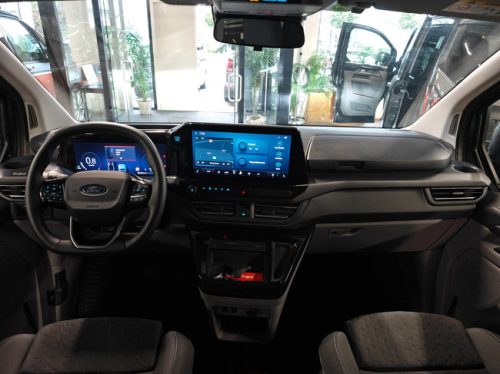 Ford Nugget L2 Plus Titanium 170PS A8 AUT Foto: 1