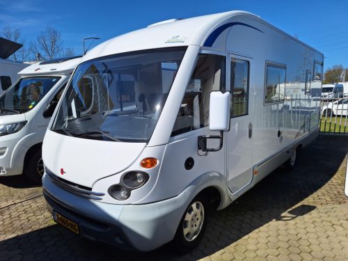 B&uuml;rstner Elegance 690 I 205CM BED-LPG+ZONNEPANEEL photo: 1