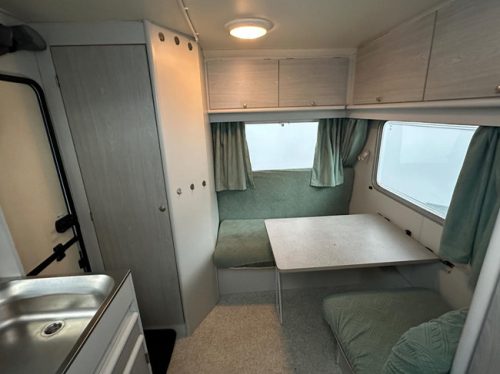 Beyerland Sprinter 390 D photo: 16
