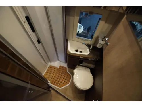 Laika Kosmo Laika Motorhome rental,  photo: 7