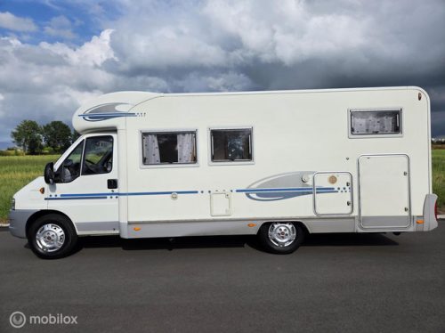 Adria Coral 660 enkele bedden 128pk ☆Trekhaak, 2004, Solar☆ foto: 5