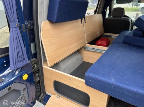 Ford Transit Connect Minicamper | Kompakter Kastenwagen mit Hubdach Ford Transit Connect Minicamper | Kompakter Kastenwagen Foto: 5