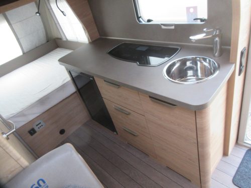 Knaus Sudwind 420 QD MIT RANGIERHILFE UND UNICO Foto: 8