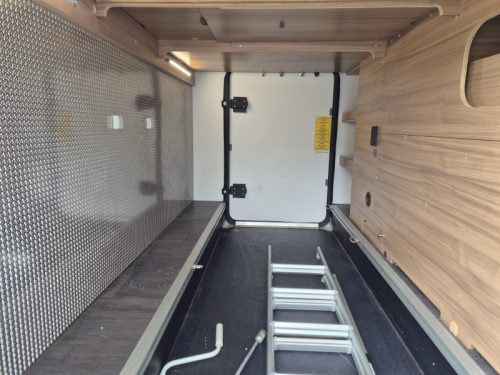 Adria Matrix M 670 SL 160 hp Single beds photo: 19